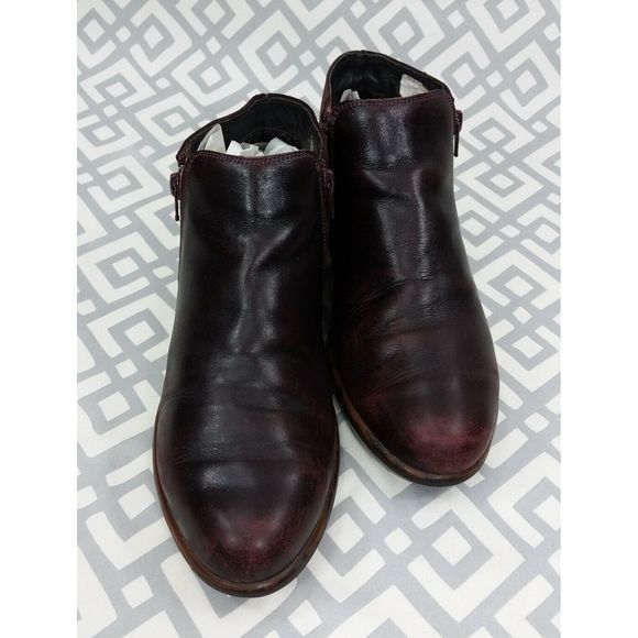 NAOT Helm Side-Zip Ankle Booties Leather Boots 9 - Picture 3 of 12
